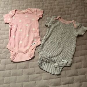 Pink + Gray Baby Bodysuits (2) newborn